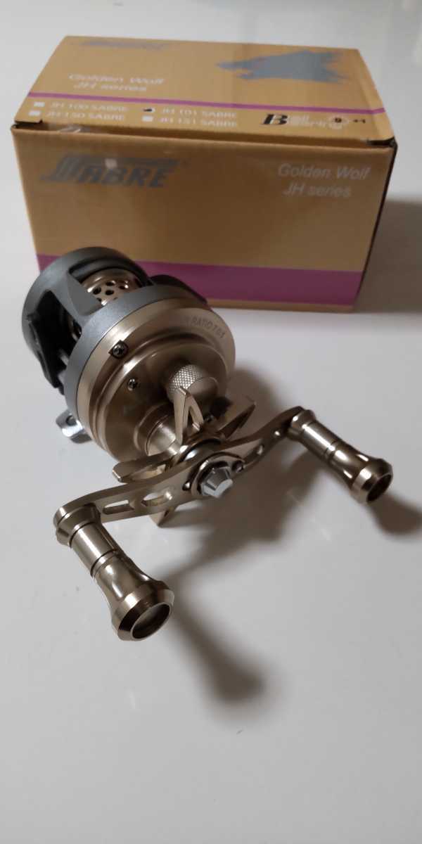 未使用】SABRE DX 100 ベイトリール（未使用に近い】【試投のみ