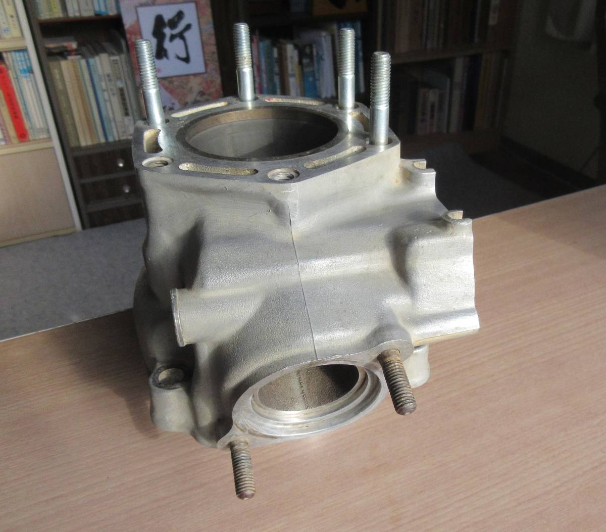 CB400N CB400T シリンダーケース ピストンヘッド付き ピストンリング ...