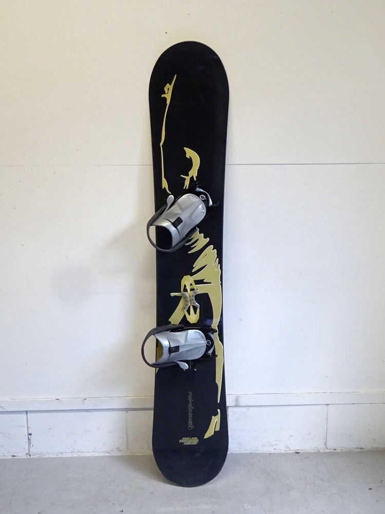 希少1995初期 Rad Direction スノーボード145cm 希少1995初期 Rad Direction スノーボード145cm Yahoo!オークション