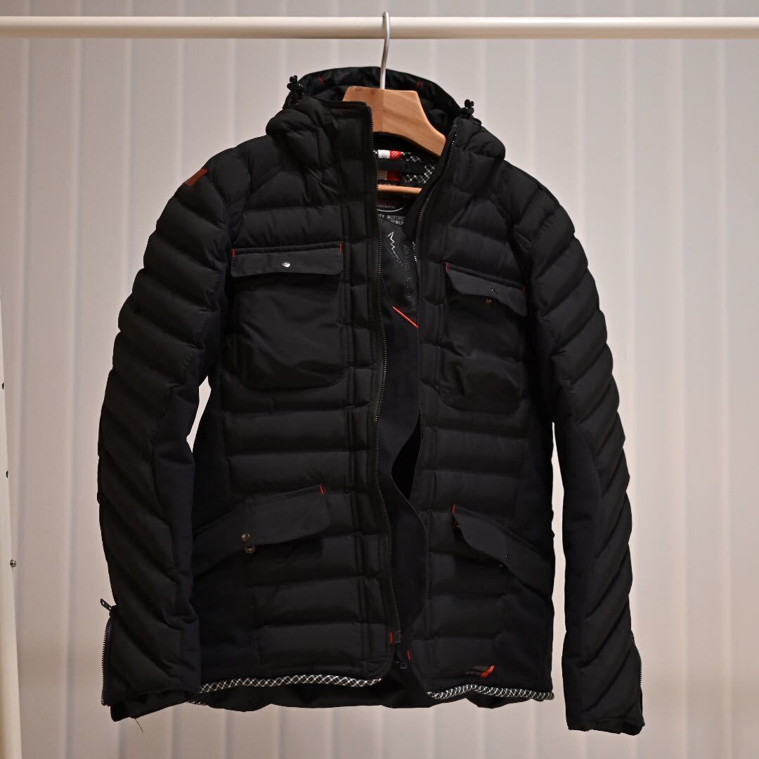 クシタニ　アニフェスジャケットフード付き黒ダウンジャケット 中古・古着通販】KUSHITANI (クシタニ) KUSHITANI アニフェス