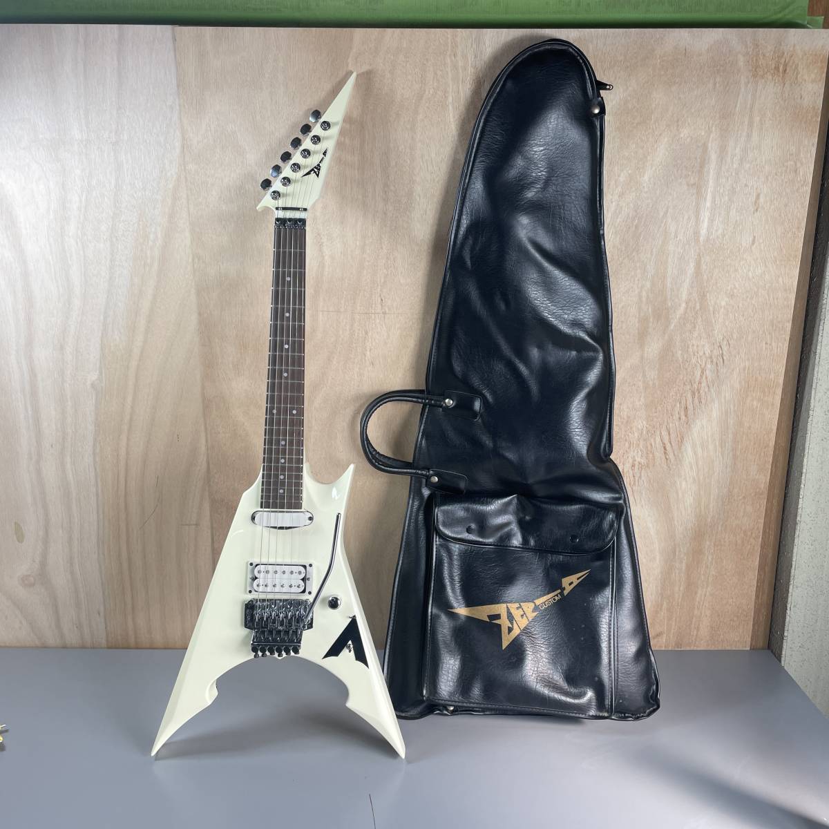売れました】ZEPⅡ CUSTOM フライングA 高見沢俊彦モデル