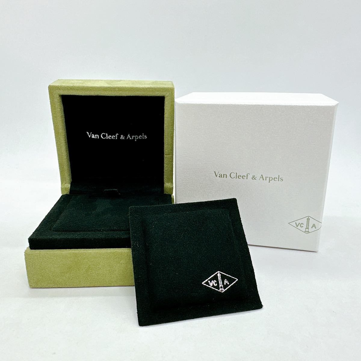 【目立った傷や汚れなし】0312m ヴァンクリーフ&アーペル Van Cleef & Arpels 空箱 ケース ボックス 純正 ネックレスの