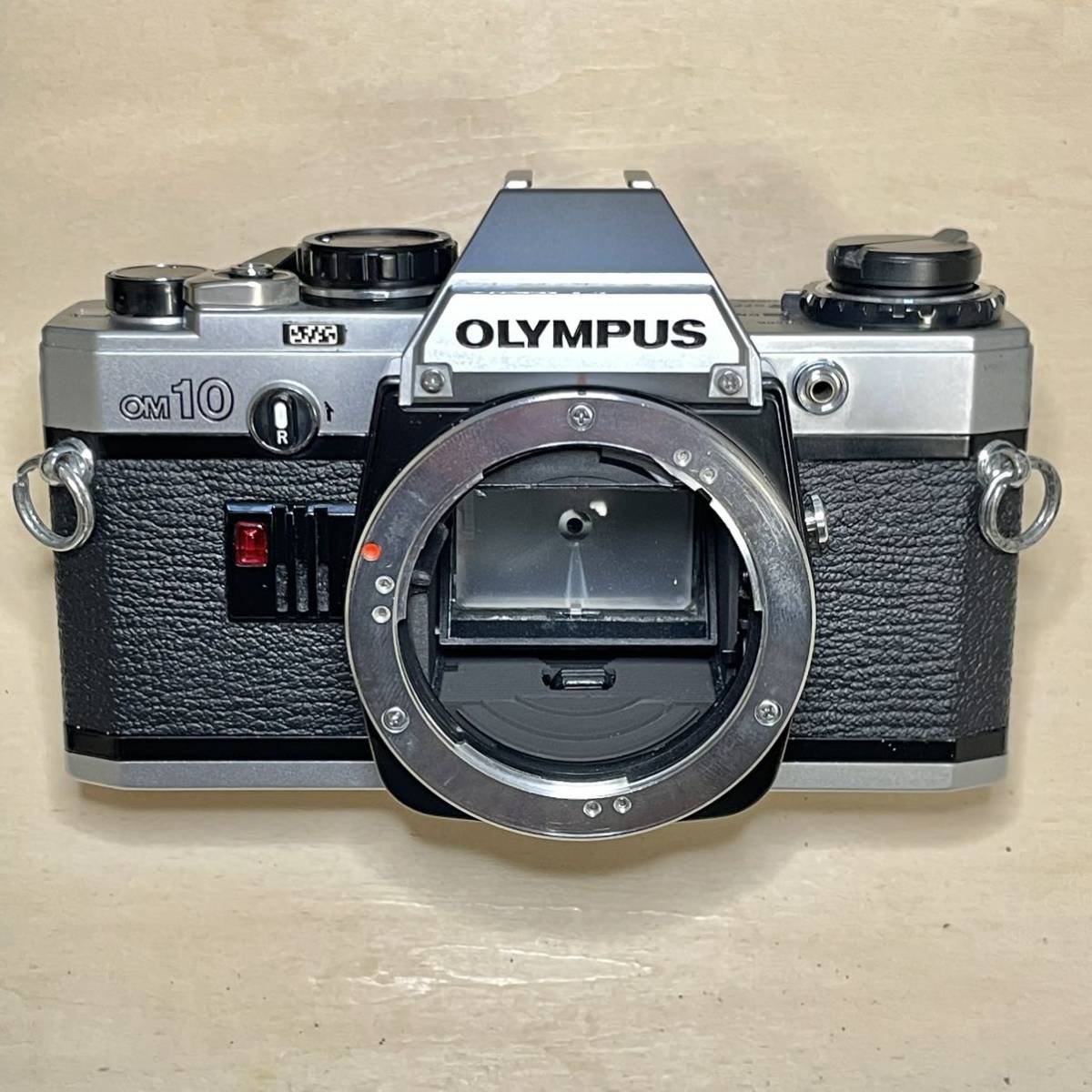 【全体的に状態が悪い】オリンパス OLYMPUS OM10ジャンク品 一眼レフカメラNo.2の落札情報詳細 ヤフオク落札価格検索 オークフリー