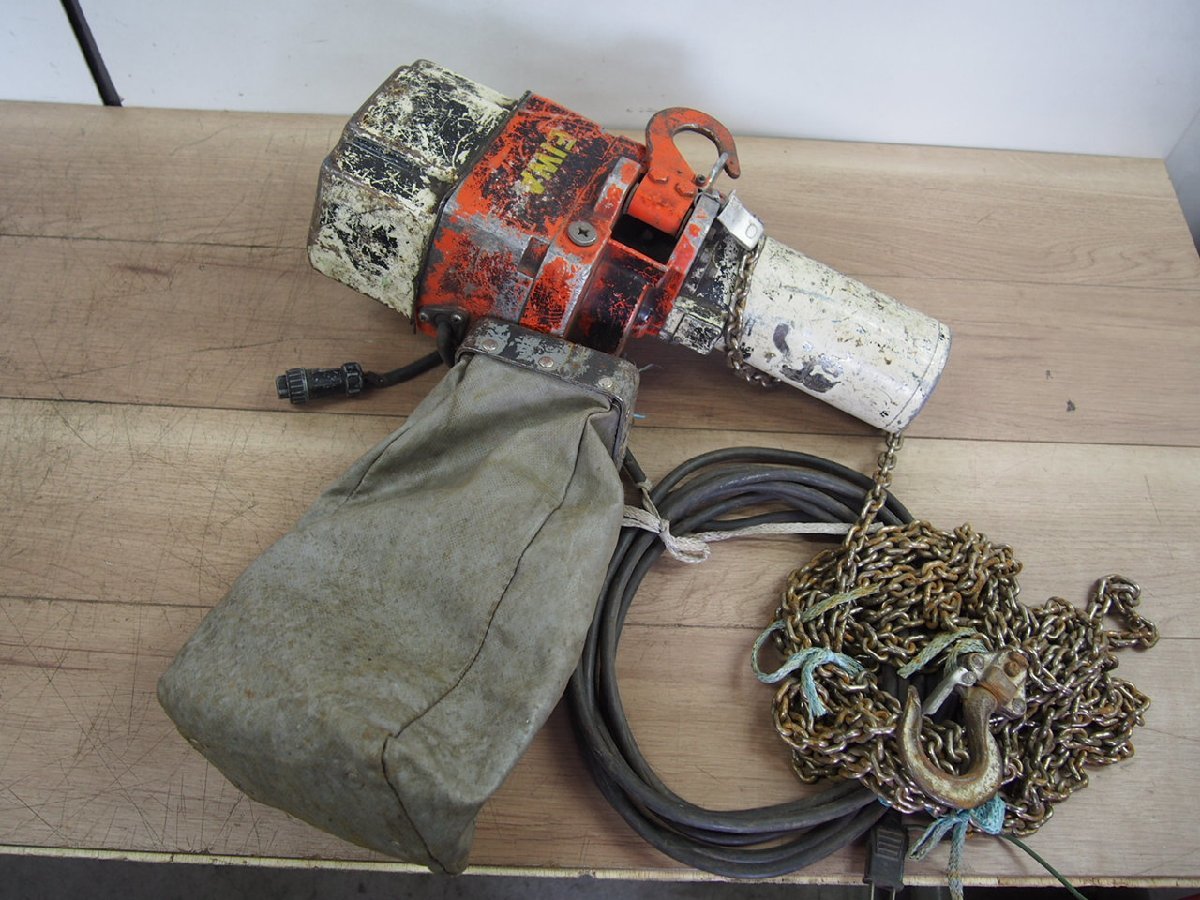 KITO キトー ED24ST 電動チェーンブロック 定格荷重240kg【野田愛宕店】【店頭取引限定】【中古】IT2B2Q3VKMAY KITO キトー ED24ST 電動チェーンブロック 定格荷重240kg【野田愛宕店