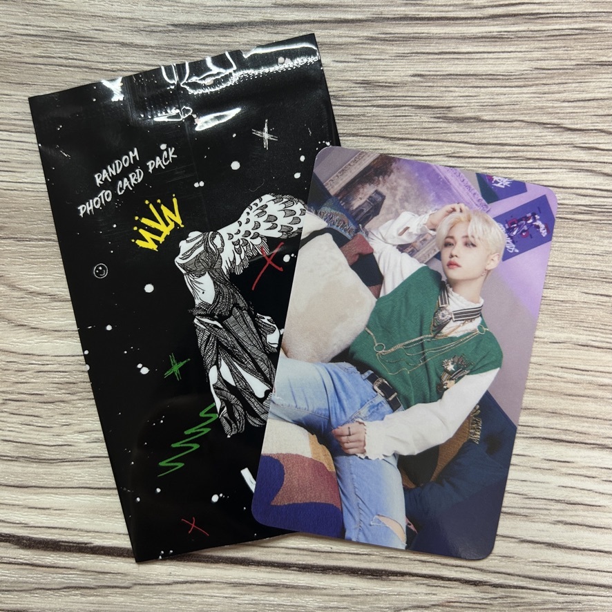 未使用に近い】フィリックス(Felix)RANDOM PHOTO CARD PACK
