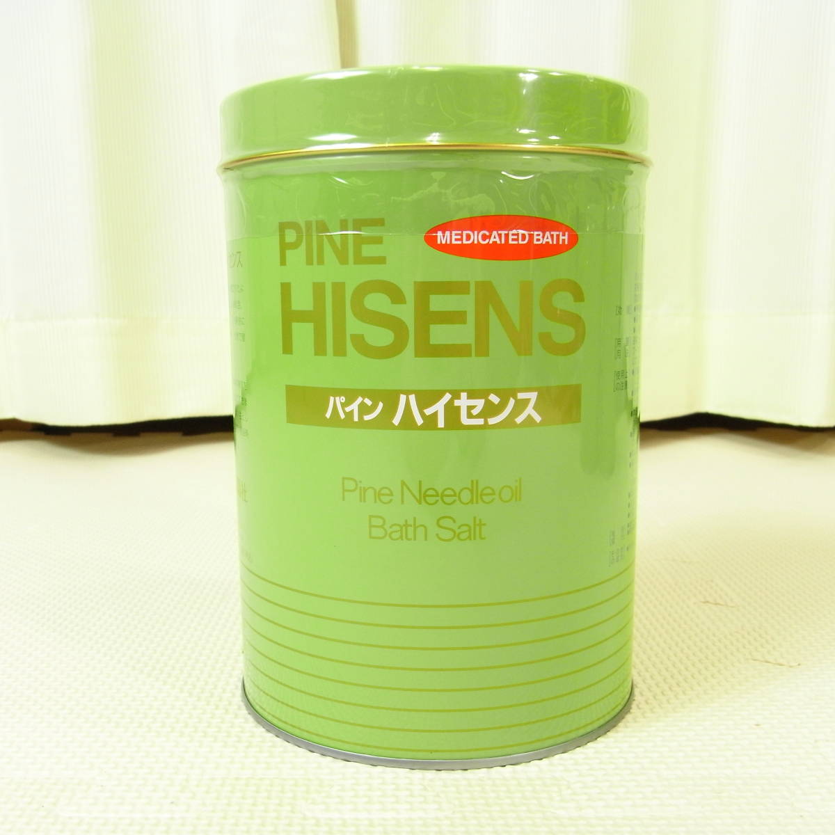 高陽社 薬用入浴剤 パインハイセンス 2.1kg 2缶 セット 高陽社 パインハイセンス 2.1kg 2缶セット 薬用入浴剤 松葉