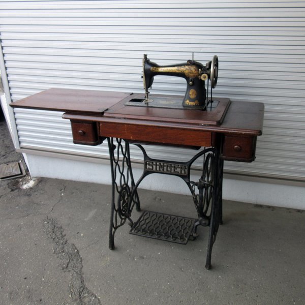 イギリス アンティークミシン脚テーブル SPECIAL 足踏みミシン 網目 鉄