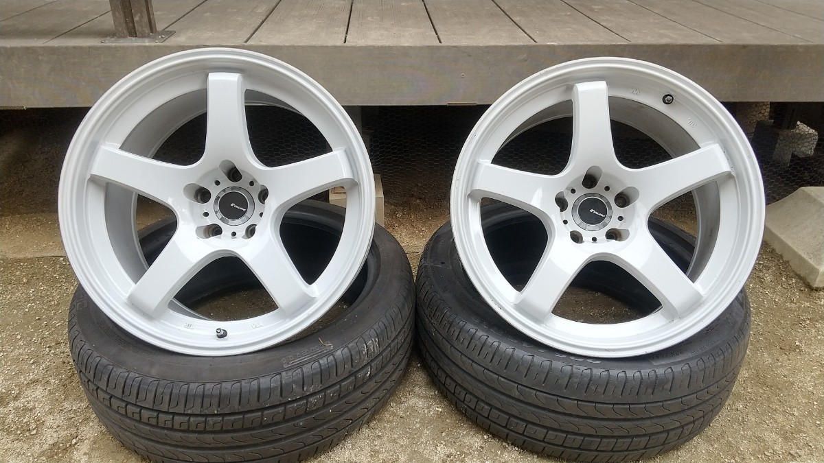 Advanti Racing 18インチ ホワイトホイール(アドヴァンティ Advanti Racing 18インチ ホワイトホイール(アドヴァンティ