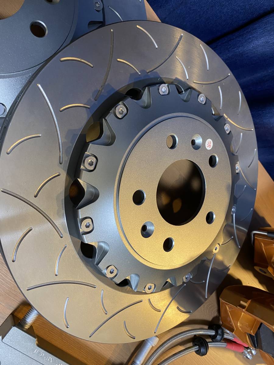 未使用】【新品】マツダ RX7 FD3S 2Pローター ブレーキキット 対向6pod
