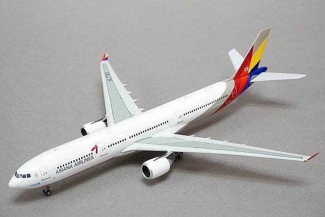やや傷や汚れあり】☆ PHOENIX フェニックス 1/400 ASIANA AIRLINES