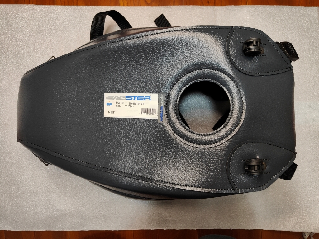 【未使用】新品★BAGSTER タンクカバー SPORTSTER スポーツスター ハーレー XL883 XL883R XL883L 2004