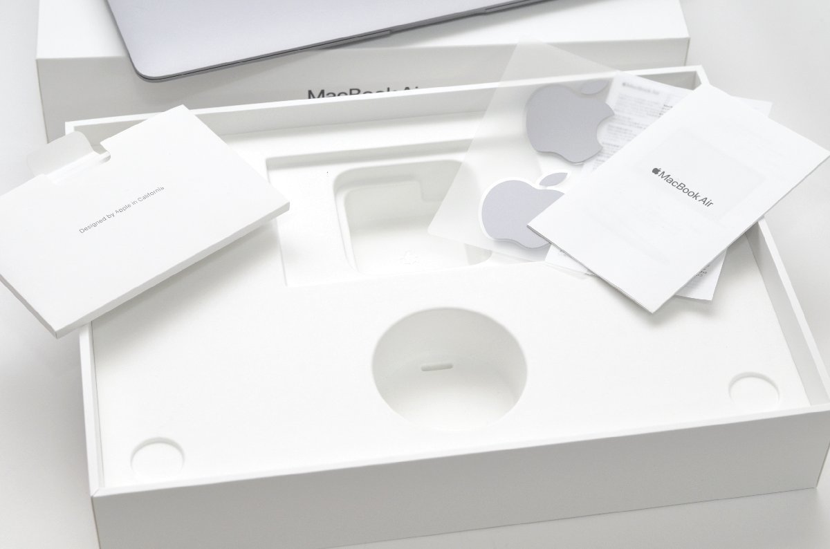 ジャンク品（部品取り用） MacBook Air Apple アップル A2179(Retina