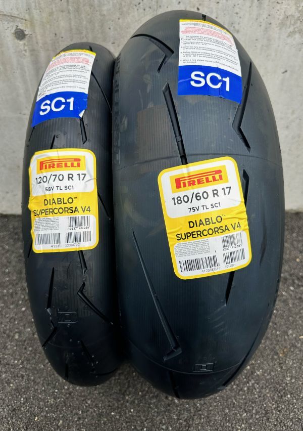 バイクタイヤ ピレリ ディアブロ スーパーコルサ v4 sc1 120/180