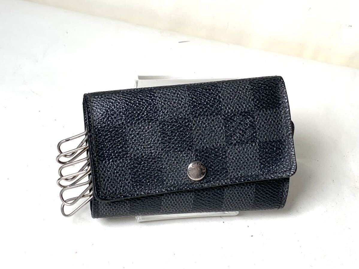 極美品　LOUIS VUITTON ルイ・ヴィトン 6連キーケース　ダミエ　黒 LOUIS VUITTON ルイヴィトン 6連キーケース ダミエ