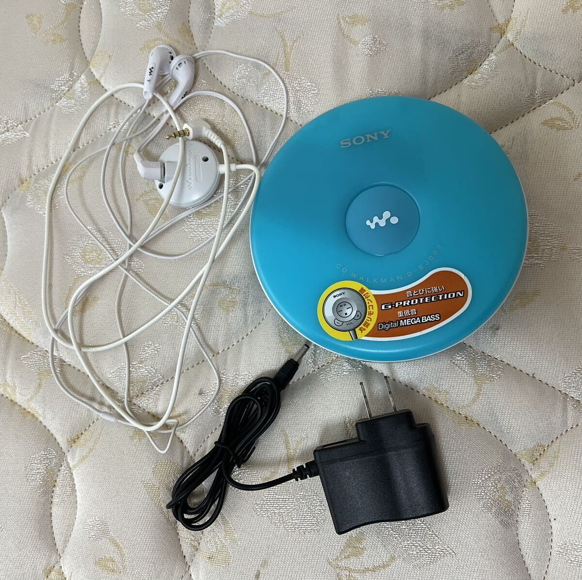 ソニー CD WALKMAN D-EJ002（ブルー） SONY ソニー SONY CD WALKMAN D-EJ002-L ブルー / 未使用品。長