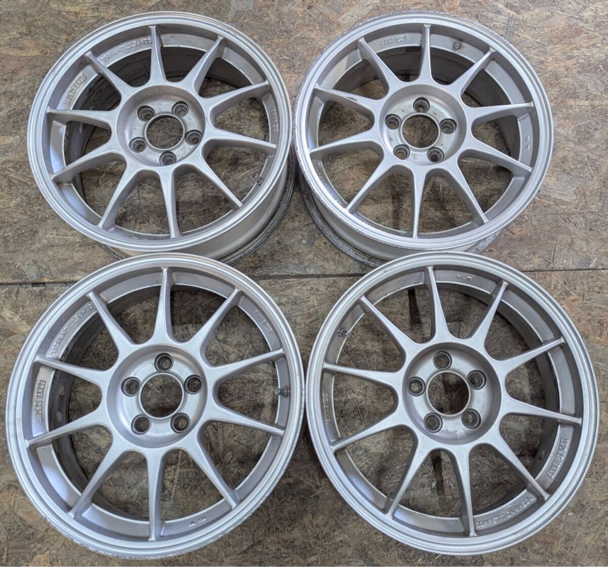 ENKEI ES TARMAC エンケイ ESターマック 16インチ 8j +43 114.3 A050