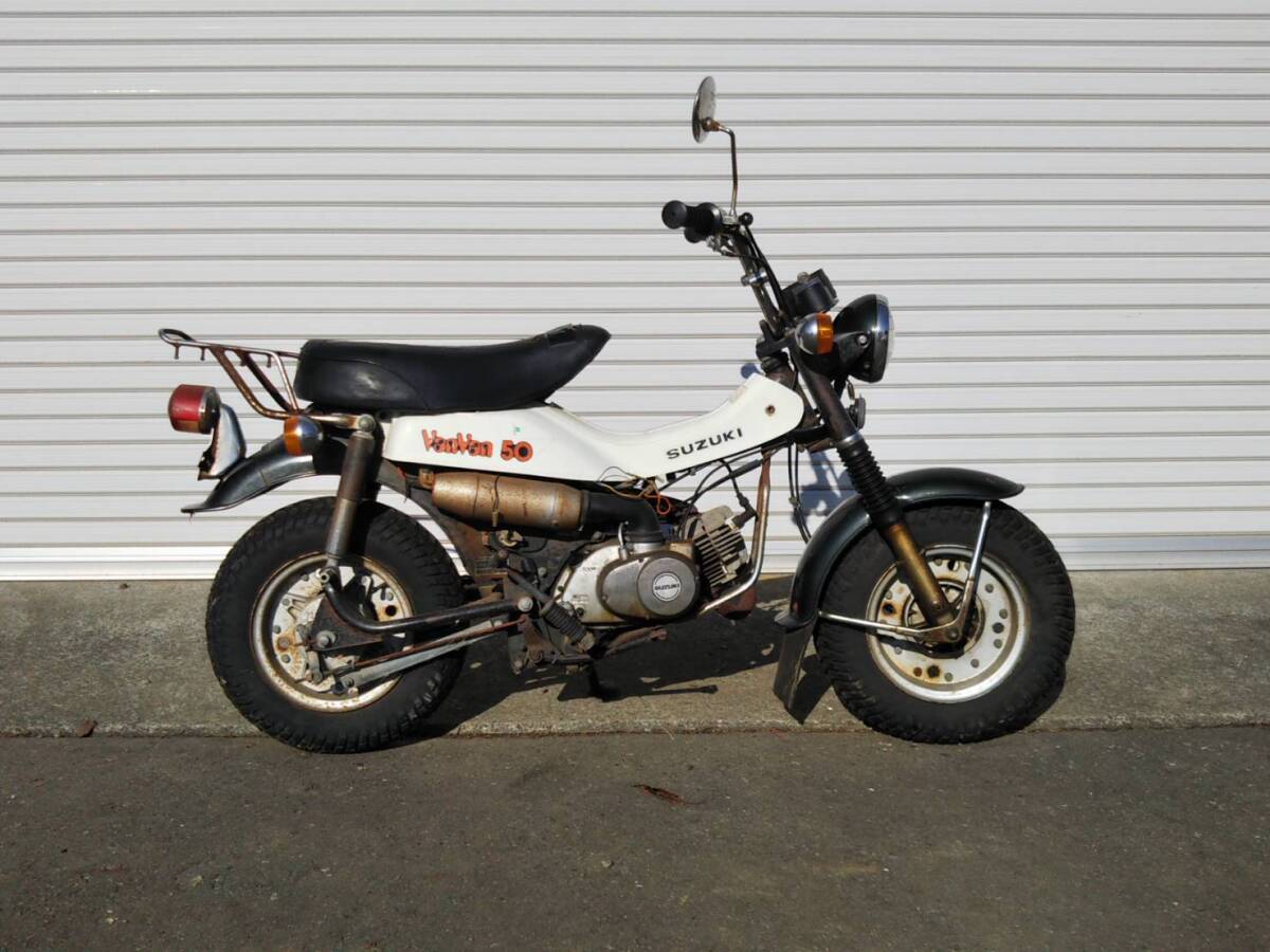 スズキ バンバン50 RV50 希少!空気入れ付いています。