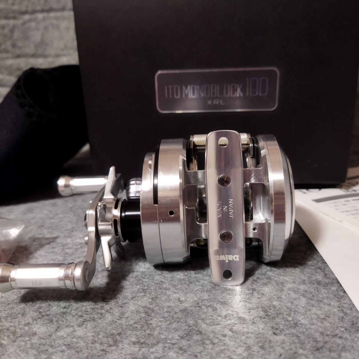 超希少非売品Megabass メガバス モノブロック 100XR アルミ ノブ 超希少非売品Megabass メガバス モノブロック 100XR アルミ ノブ