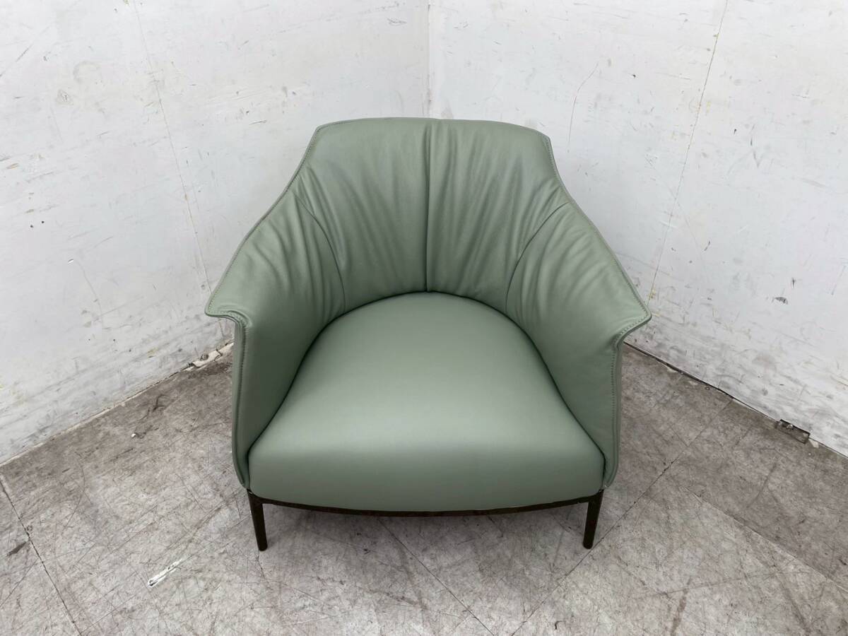 H7452☆短期展示極美品ポルトローナフラウ☆150万☆アーチボルドアームチェア H7452☆短期展示極美品ポルトローナフラウ☆150万☆アーチボルドアーム