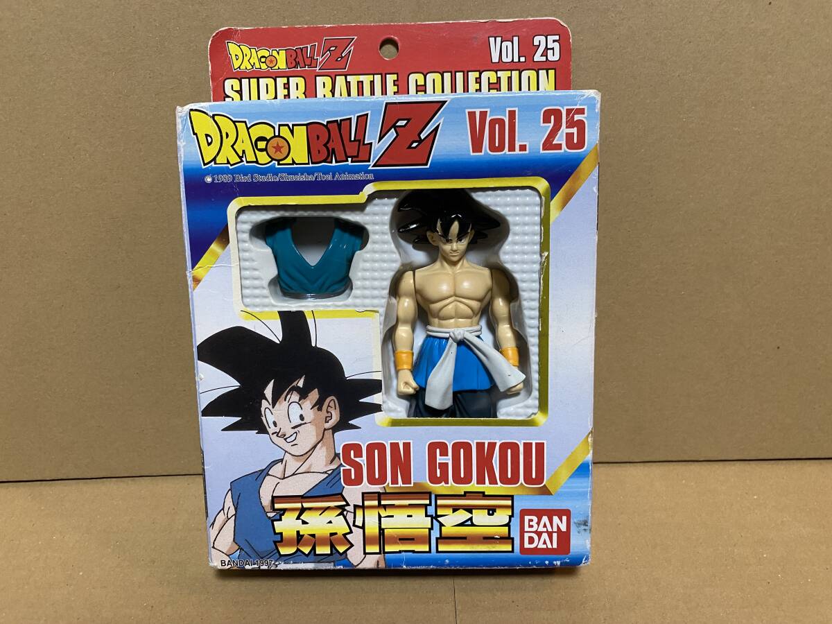 結集三大スーパーサイヤ人 「ドラゴンボールZ」 超戦士大全 スーパー