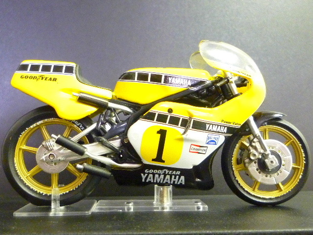 タミヤ 1/12 YAMAHA YZR500 ケニーロバーツ号 改修塗装 オートバイ