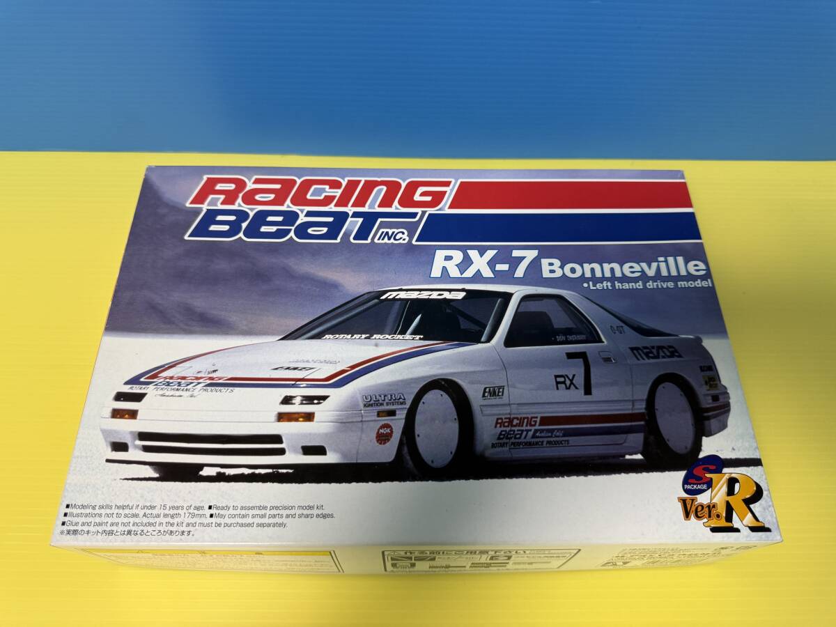 アオシマ 1/24 レーシングビート FC3S RX-7 ボンネビル 左ハンドル