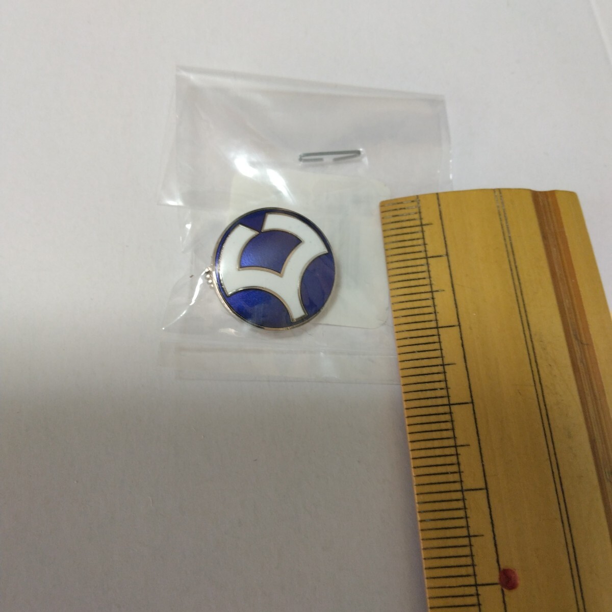 中古】△ 国立 大阪大学 校章バッジ 旧帝大の流れを汲む学校 (バッチ