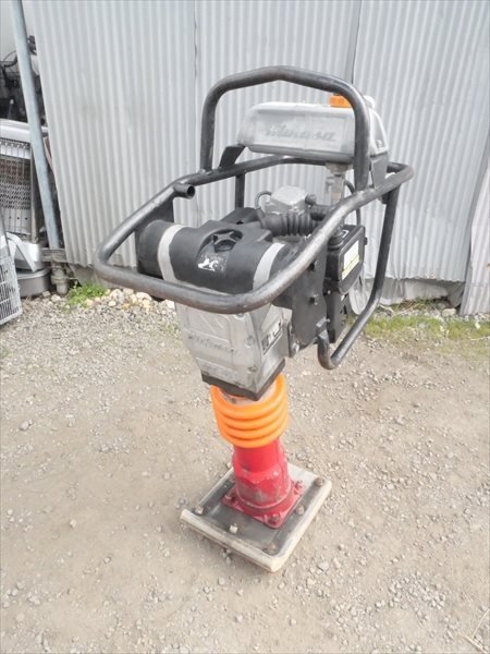 ランマー 日立建機カミーノ ZV55RL 建設機械 ガソリン 転圧機