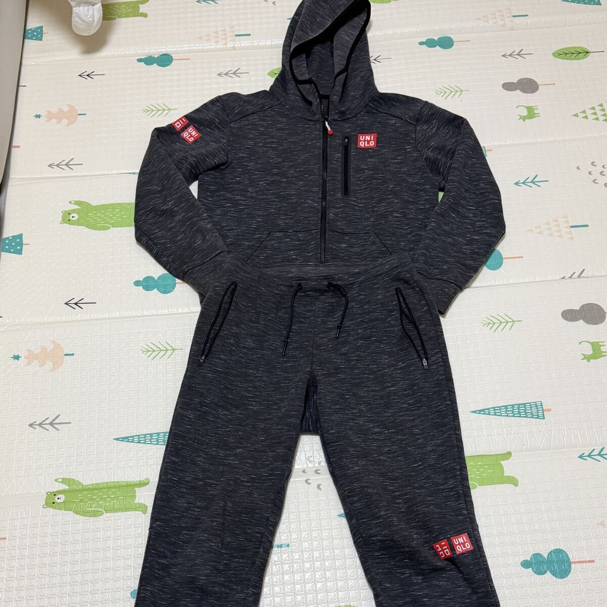 美品】ユニクロ UNIQLO 錦織圭 ドライストレッチ スウェット パーカー 