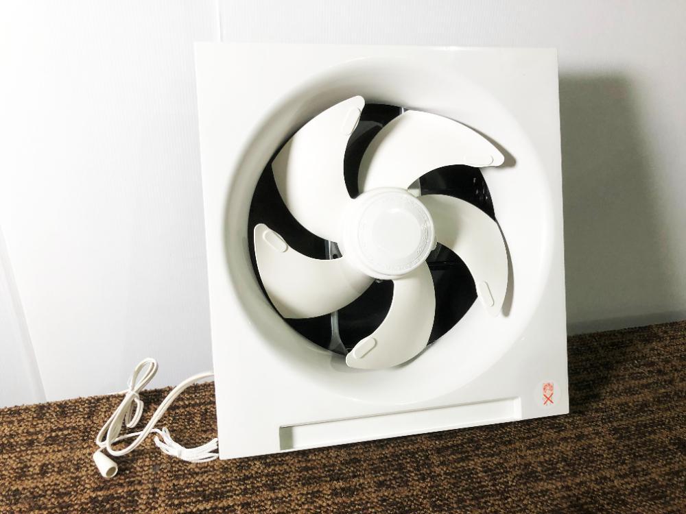 中古○三菱電機 換気扇 EX-30FK5-C 速調付連動式 引きひも付き 中古○三菱電機 換気扇 EX-30FK5-C 速調付連動式 引きひも付き
