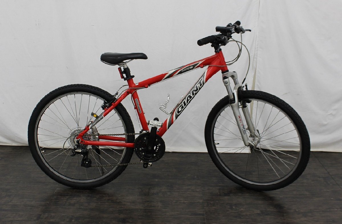 ☆GIANT ROCK 4500 26インチ アルミ 21速 480mm MTBの落札情報詳細