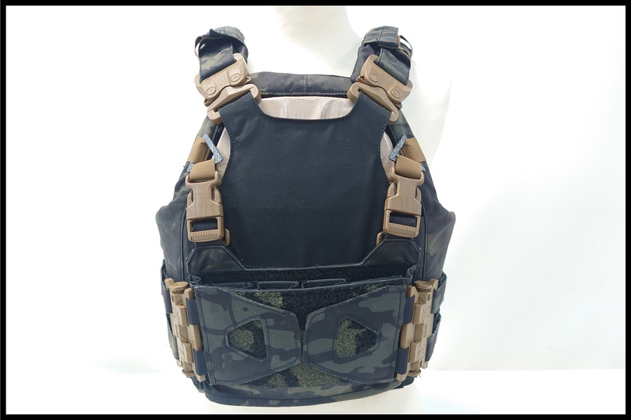 プレートキャリア x115xtaylor製 xp10 ウルフグレー ハイスピードギア