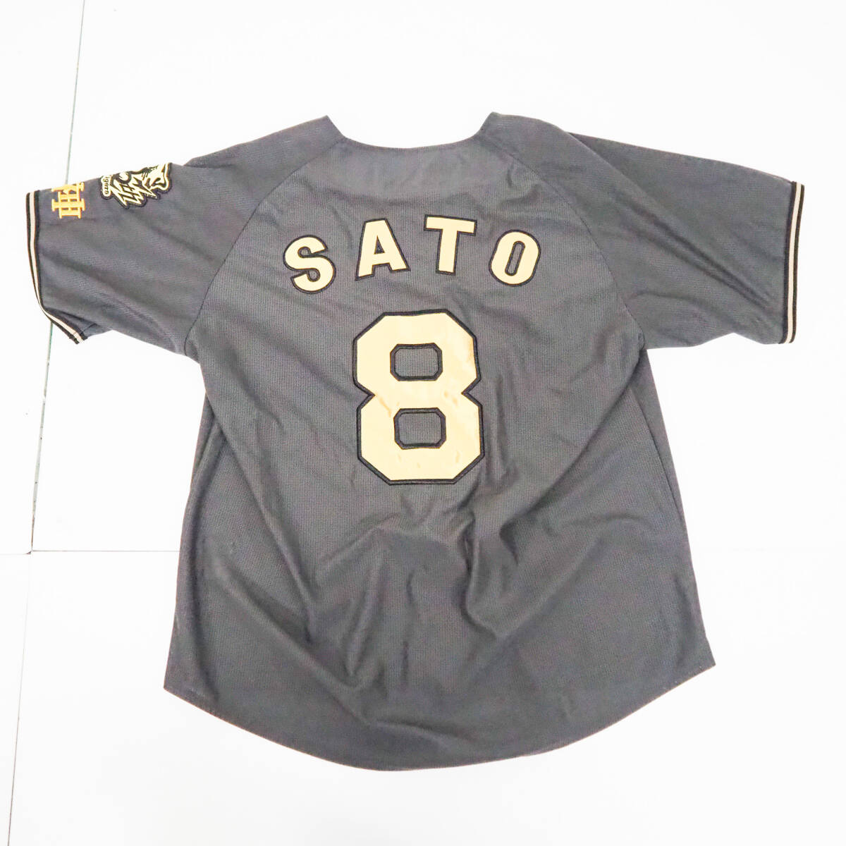 新品】阪神タイガース 岩貞祐太 直筆サイン入りヘルメット Joshin 当選