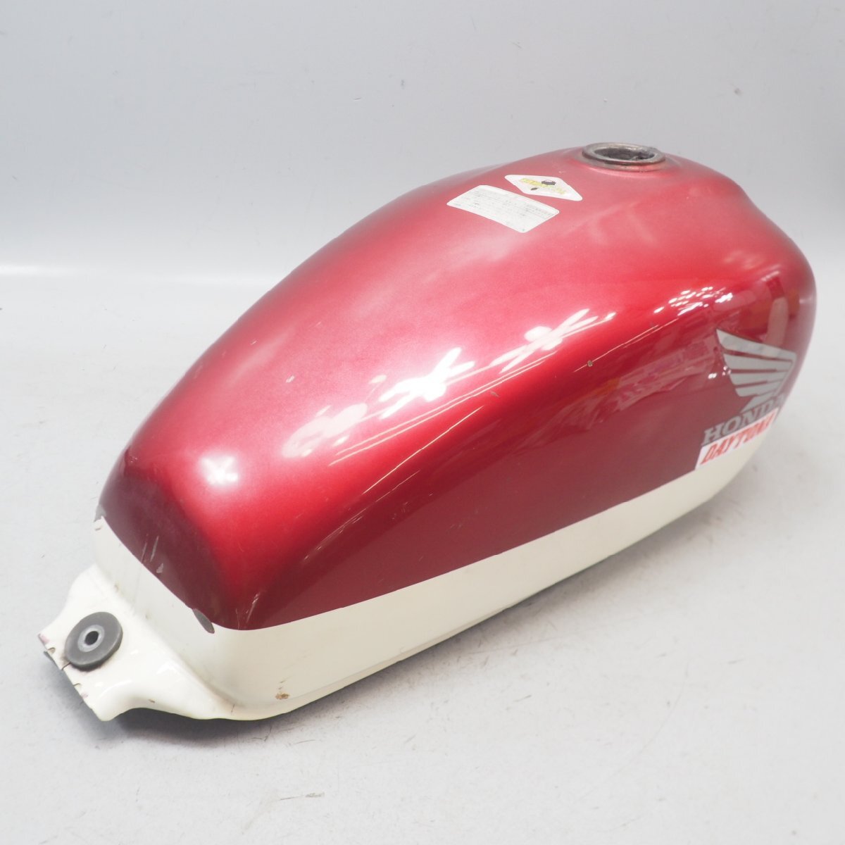 中古】【137】ホンダ/CB400SS純正ガソリンタンク・燃料タンク【茨城発