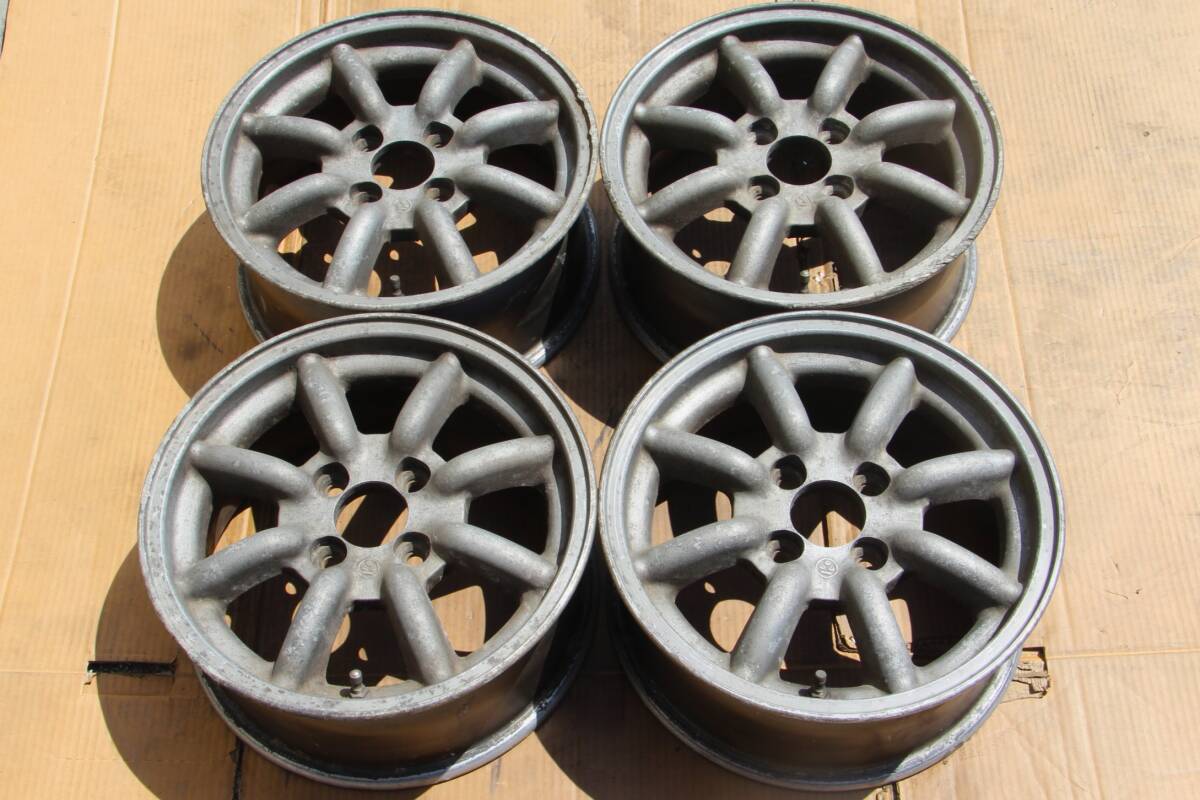 新品を改造しています。】1/18 Aa トヨタ セリカ 1600GT ダルマ