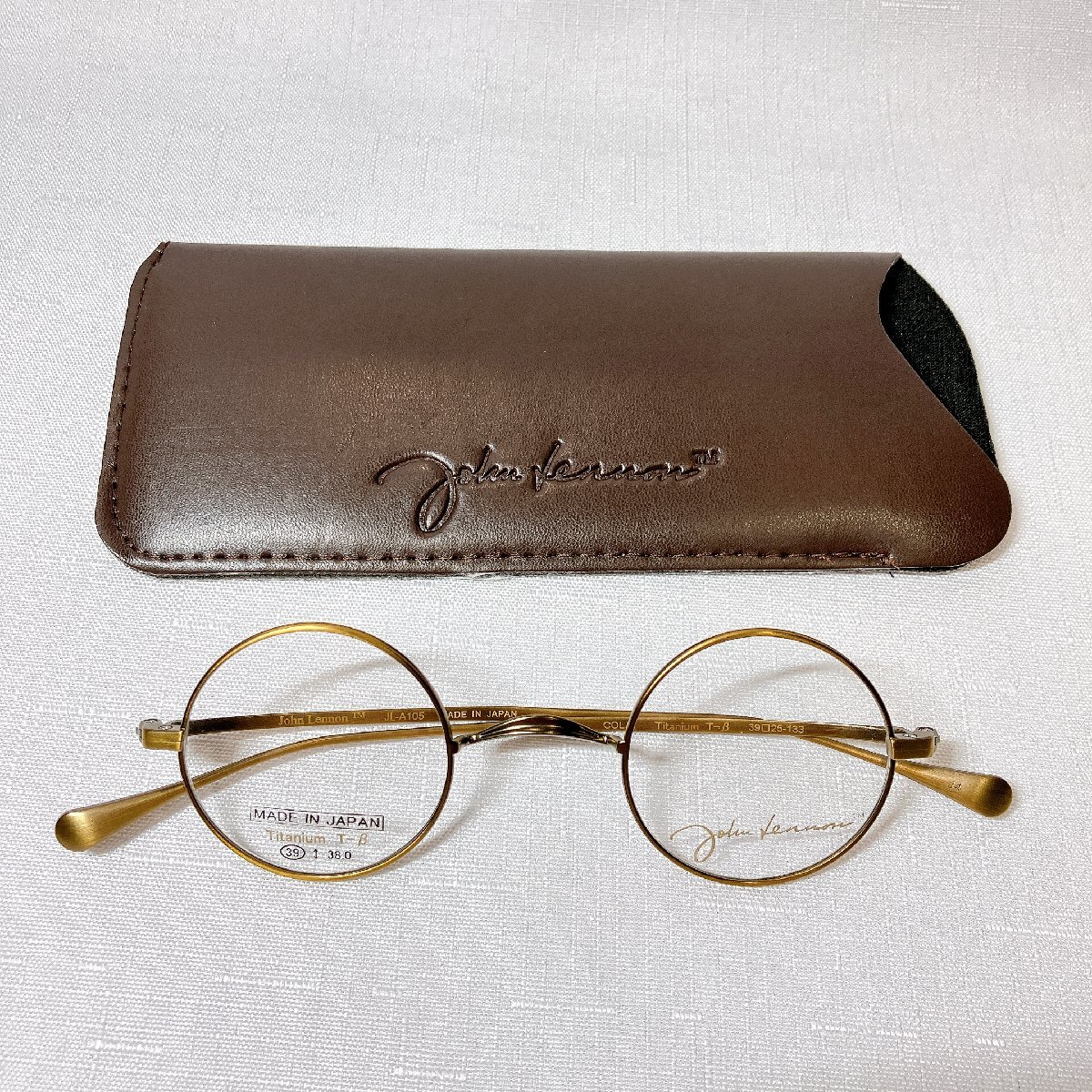 ◇ビンテージ John Lennon ” a Family Tree 