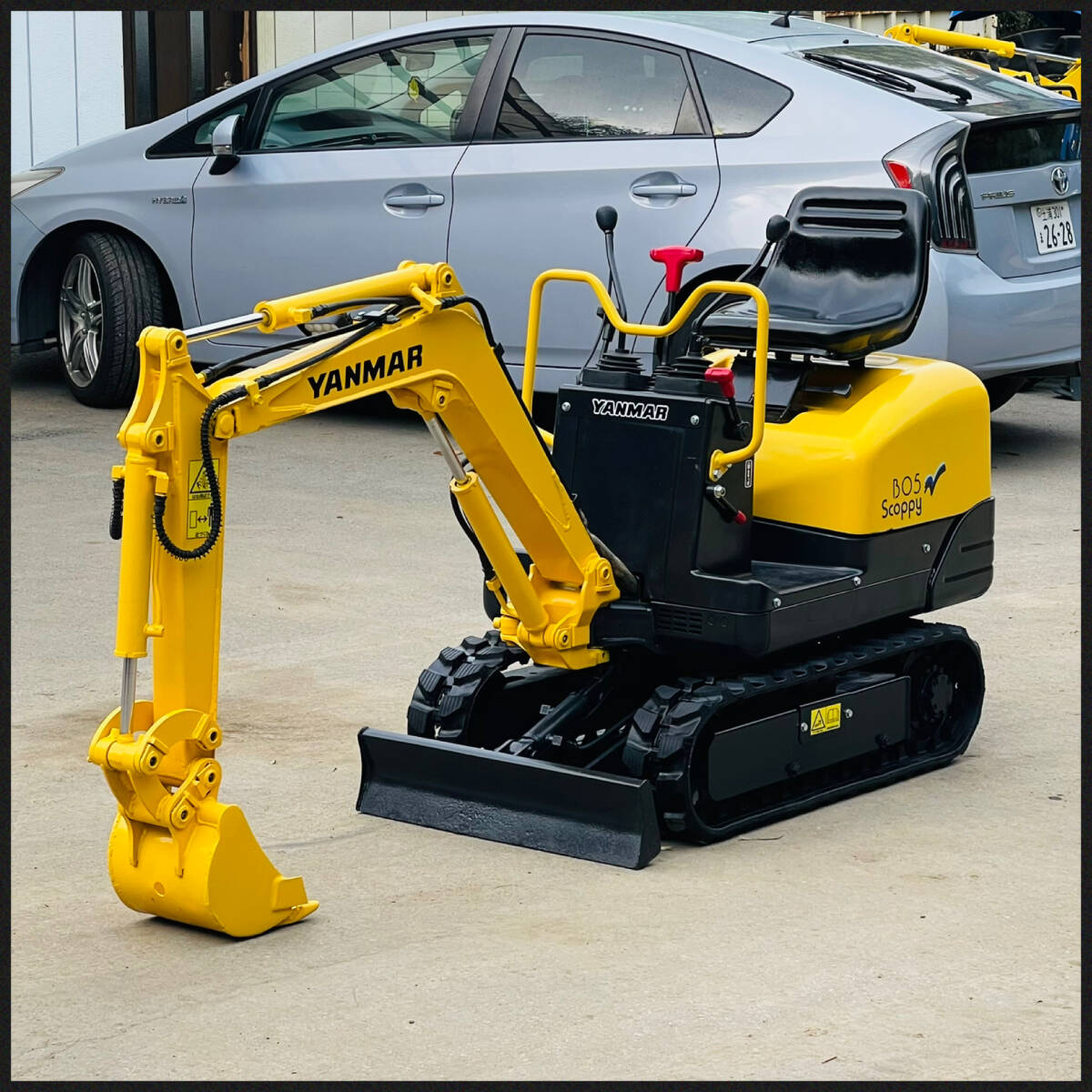 中古】売切り 油圧ショベル ミニユンボ YANMAR B08 Scoppy ヤンマー