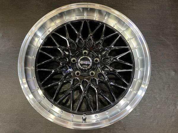 シュタイナーSFV 20インチ 8.5J+35/9.5J+38 225/30R20 235/30R20