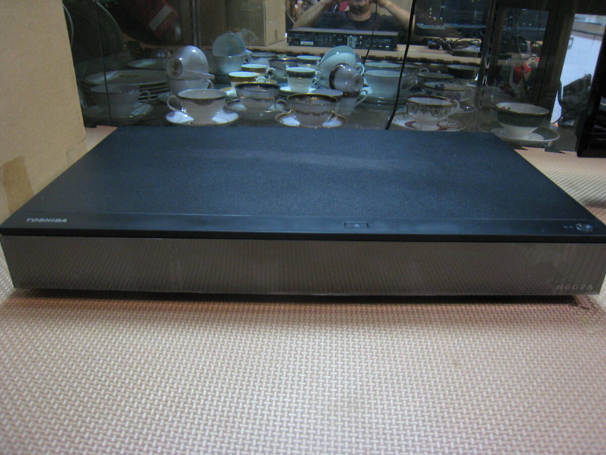 中古】テレビ【37インチ】TOSHIBA / 37C8000 / 地デジ / REGZA