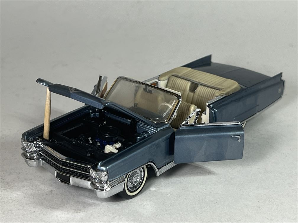 美品☆DANBURY MINT（ダンバリーミント）1/16 キャデラック エルドラド