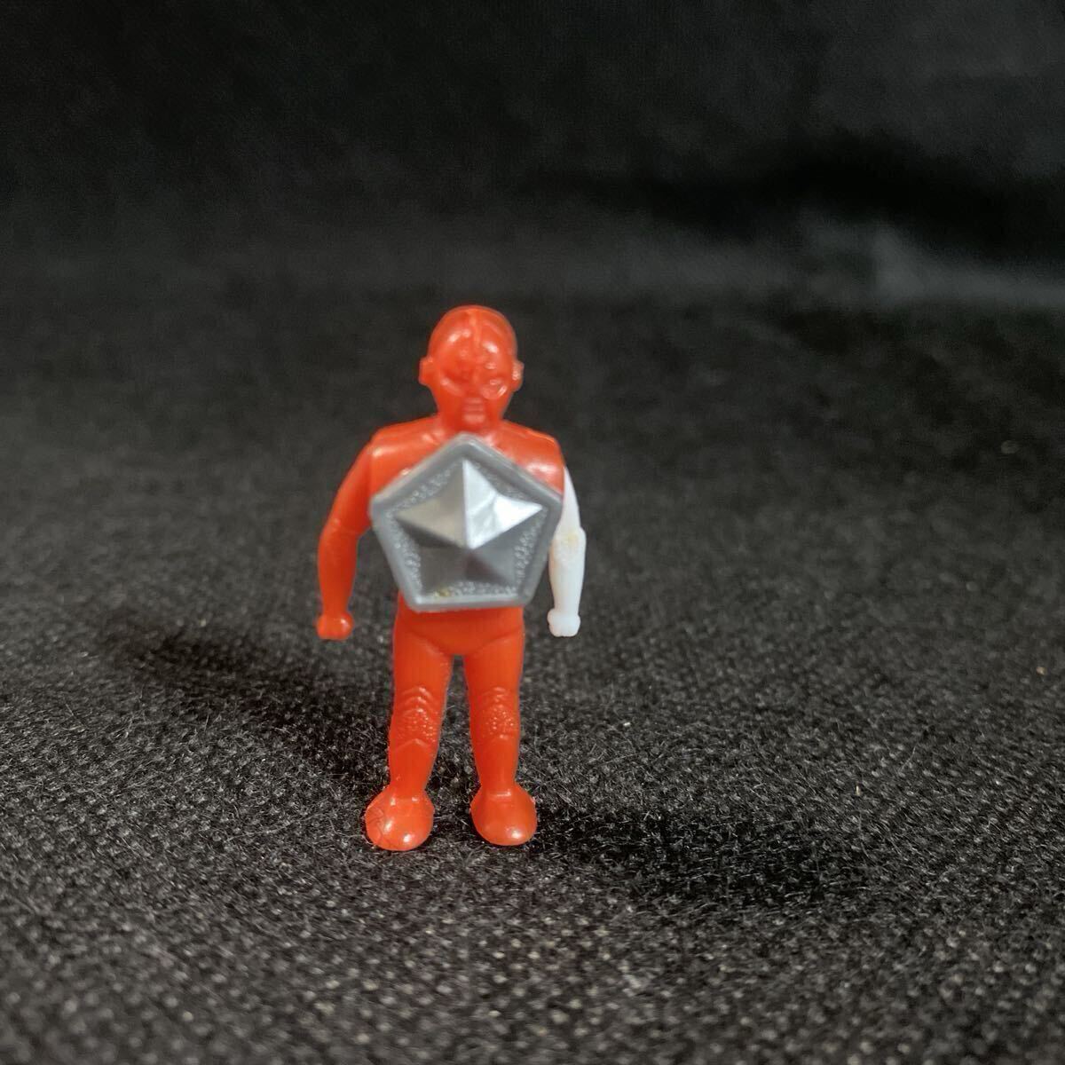 即決 キングザウルス ピグ ソフビ ポピー ザ・ウルトラマン フィギュア