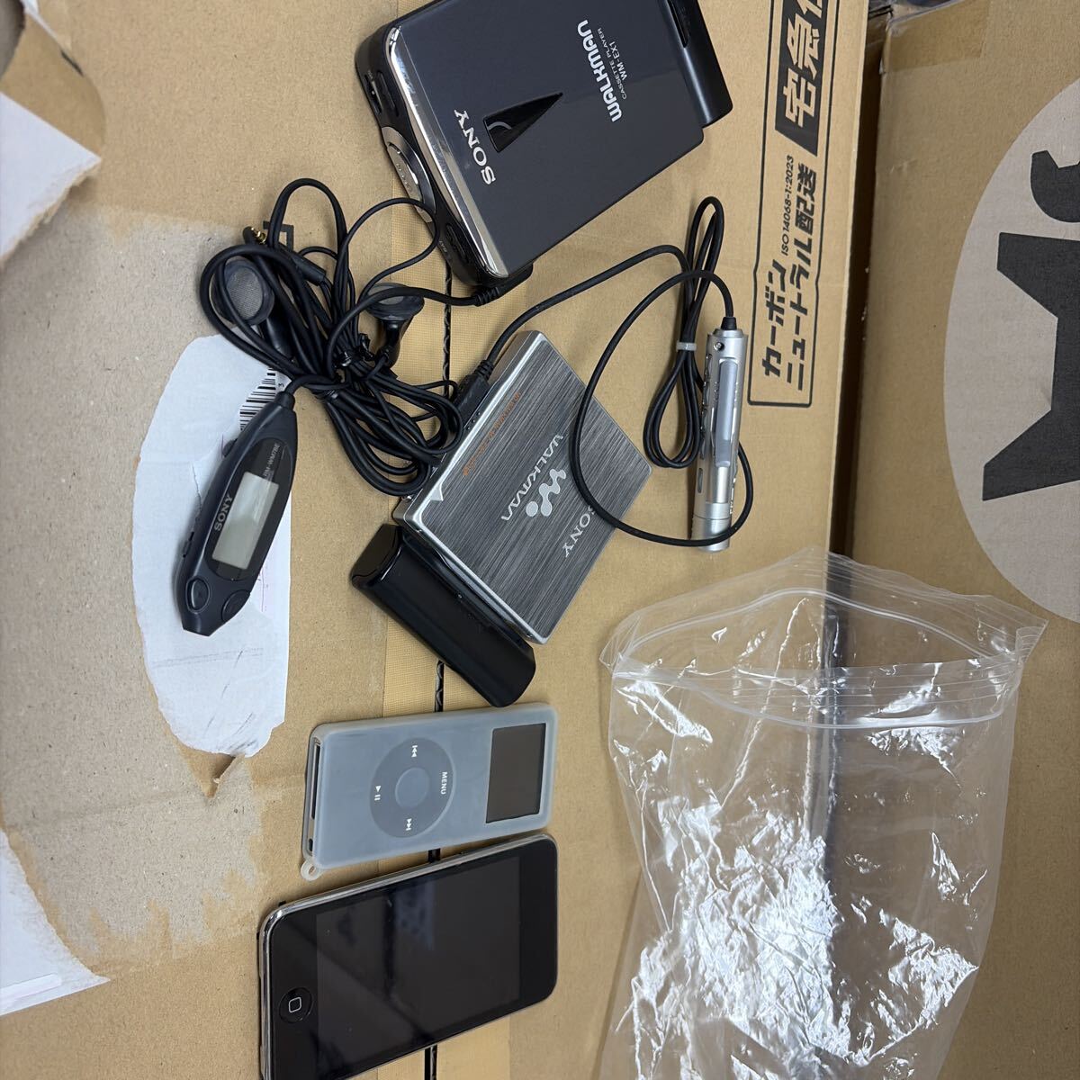 Apple 第4世代 iPod shuffle MC750J/A グリーン 2GB 緑 アップル