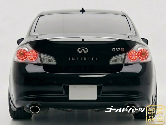 日産(純正) 中期型 テールランプ のパーツレビュー 日産 スカイライン