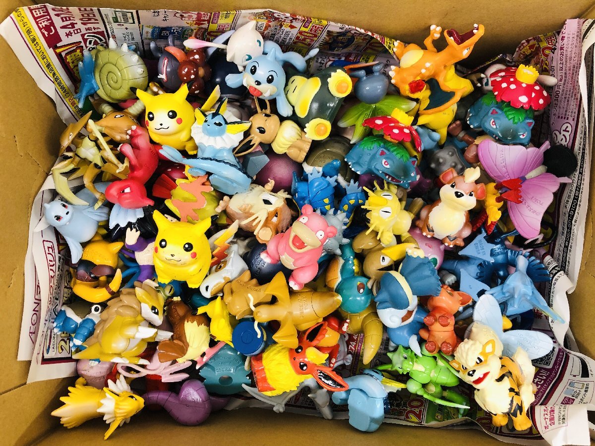 一番くじ きゅんキャラ わーるど ポケモン ピカチュウ イーブイ