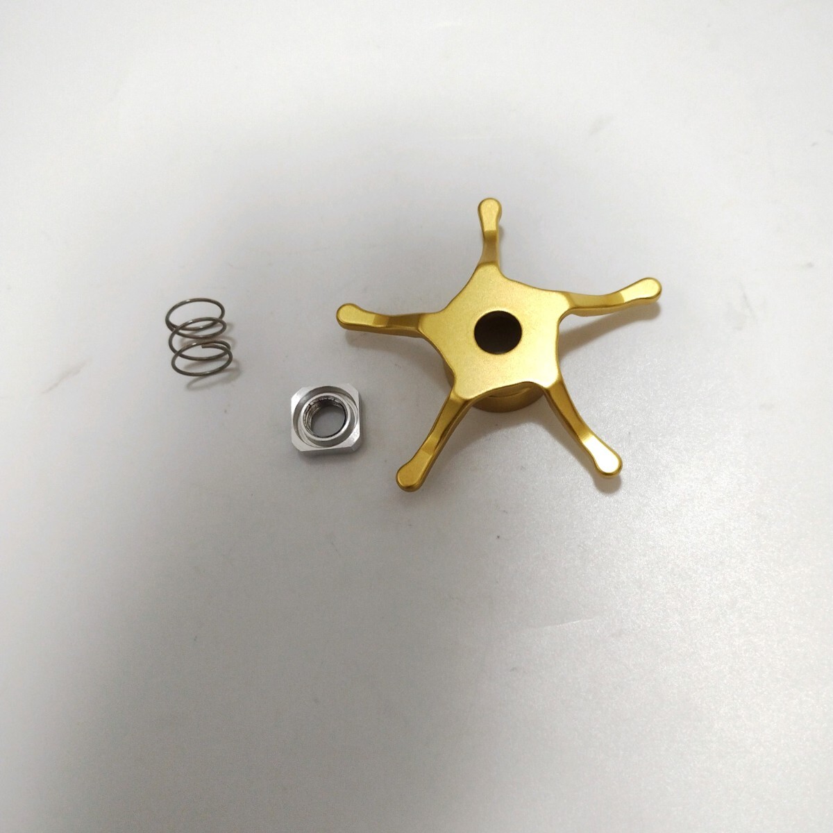 KTF・IXA オフセット カーボン スタードラグ（レッド）右ハンドル用