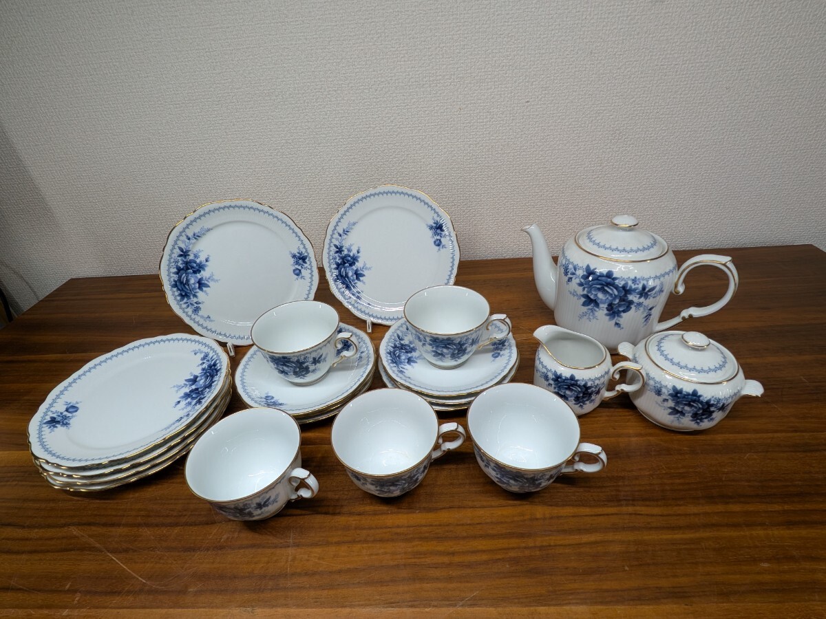 新品】【未使用品】セーブル Sevres ティーカップ&ソーサー 2組 金彩 