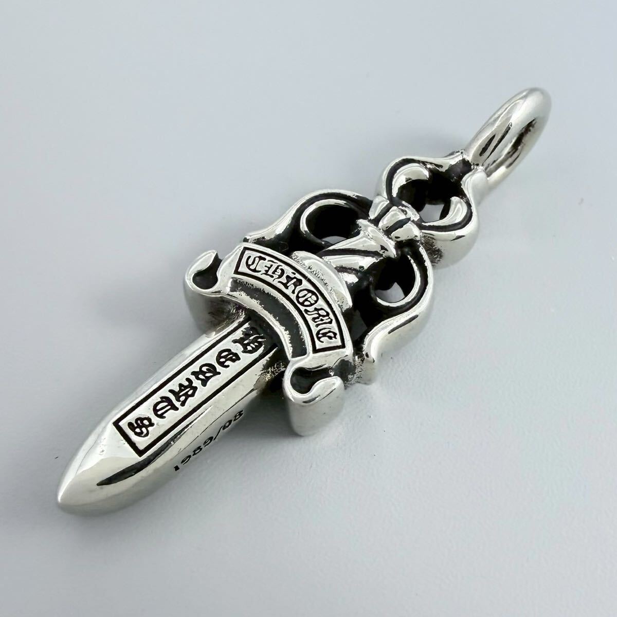 目立った傷や汚れなし】☆正規品☆ CHROME HEARTS クロムハーツ CH