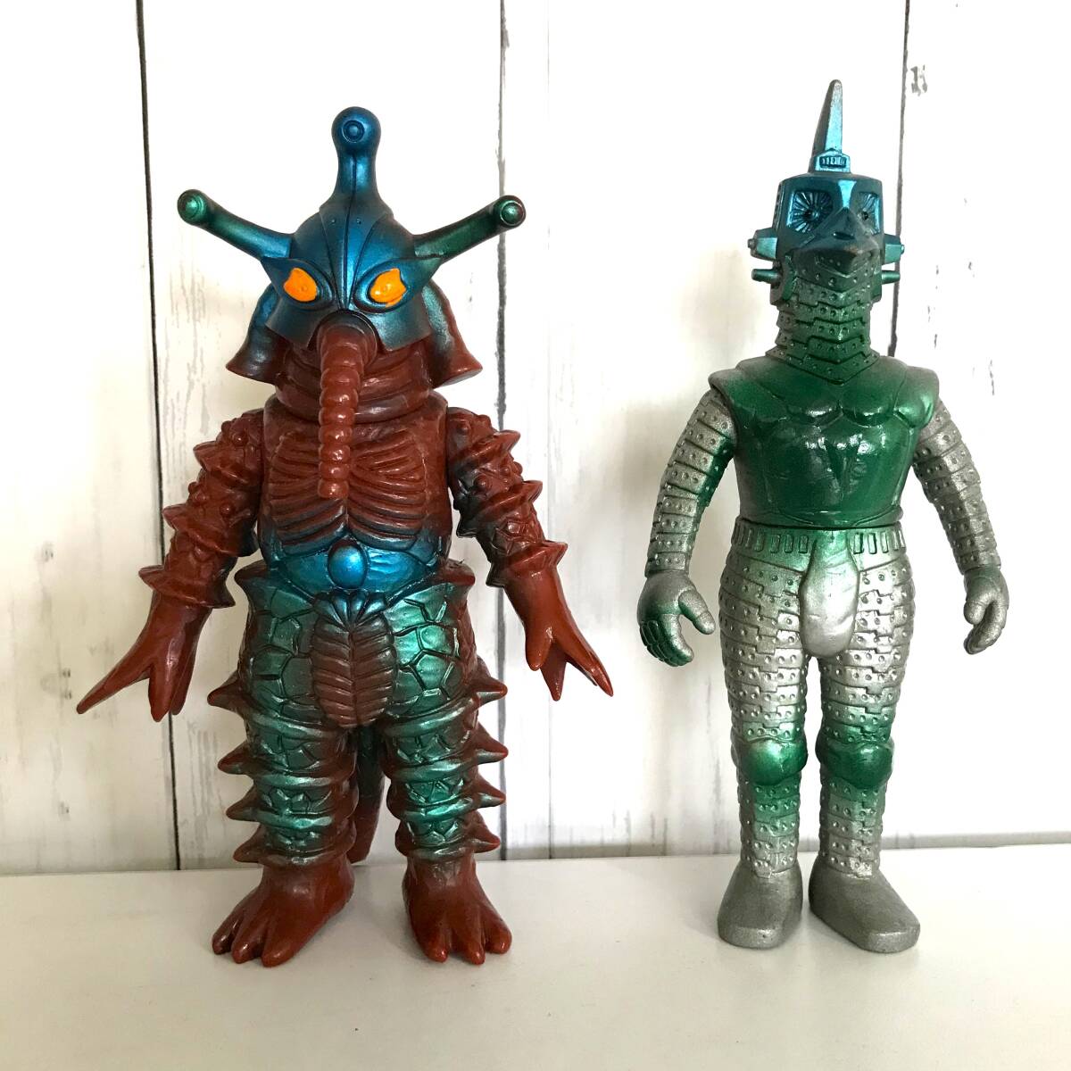 ☆BANDAI ヒッポリト星人 (プラタグ付き) 1983年 円谷プロ 硬質ソフビ