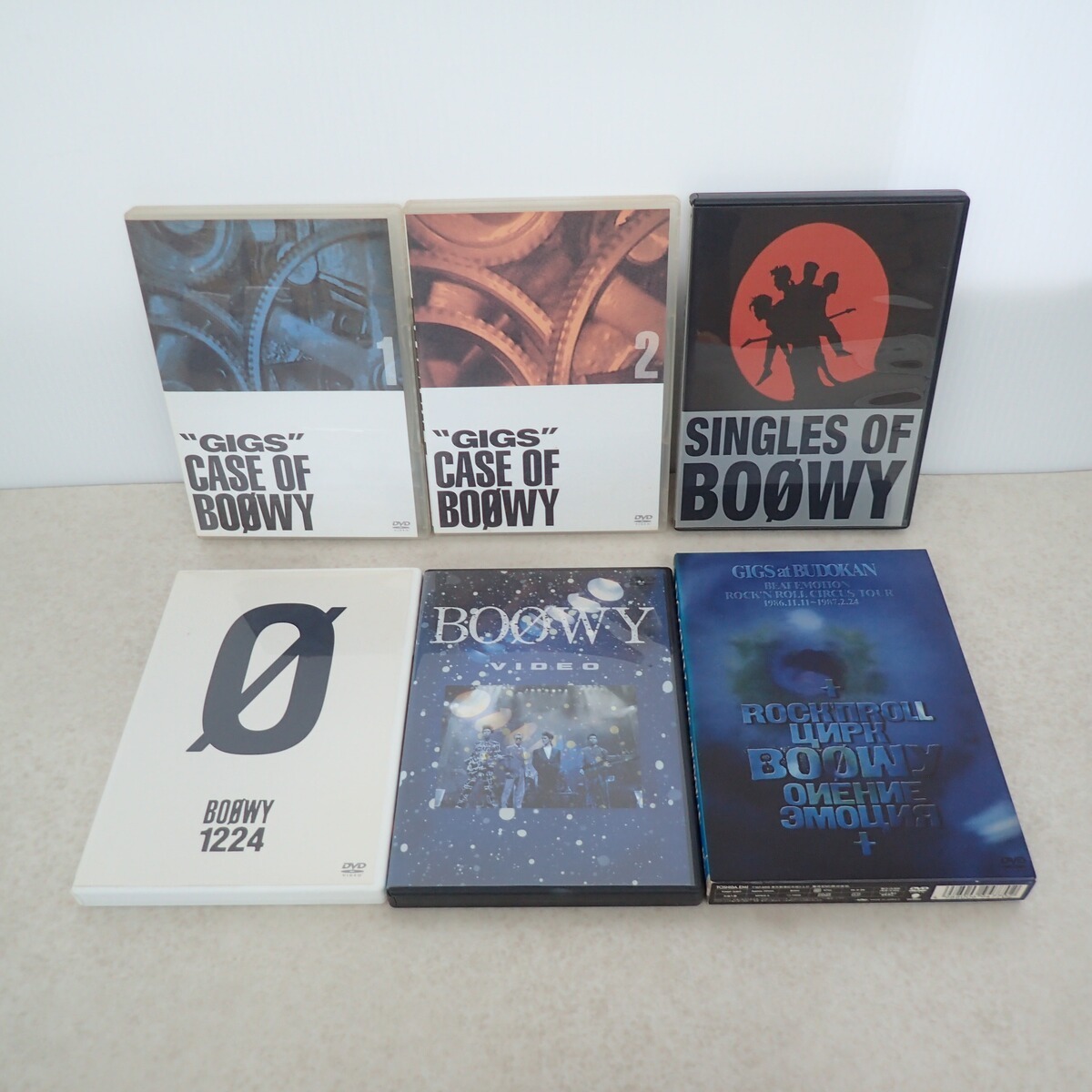 BOOWY 【GIGS CASE OF BOOWY】4本セットGIGS VHSの落札情報詳細