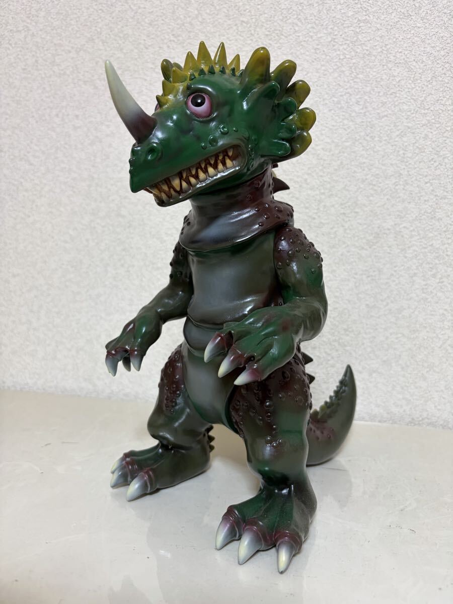 中古】シカルナ工房 怪獣マリンコング 塗装済みソフビ完成品の落札情報